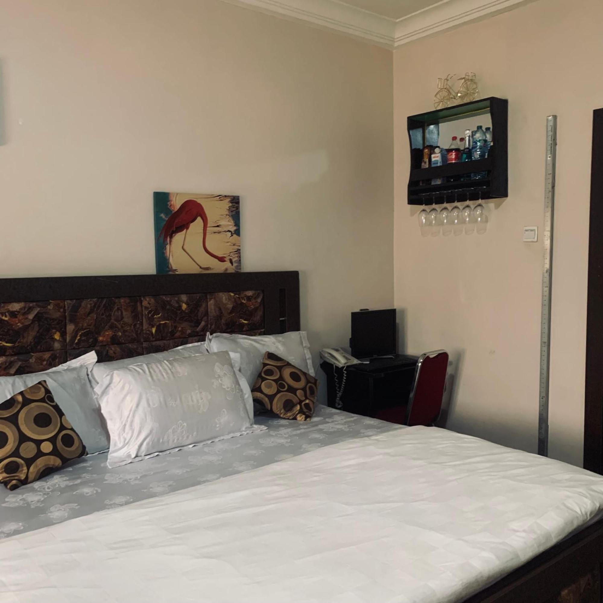 Health Plaza Abuja Aparthotel ภายนอก รูปภาพ